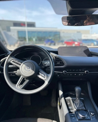 Mazda 3 cena 82000 przebieg: 34000, rok produkcji 2019 z Warszawa małe 254